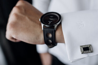 Montre homme : quel bracelet choisir pour un style adapté ?